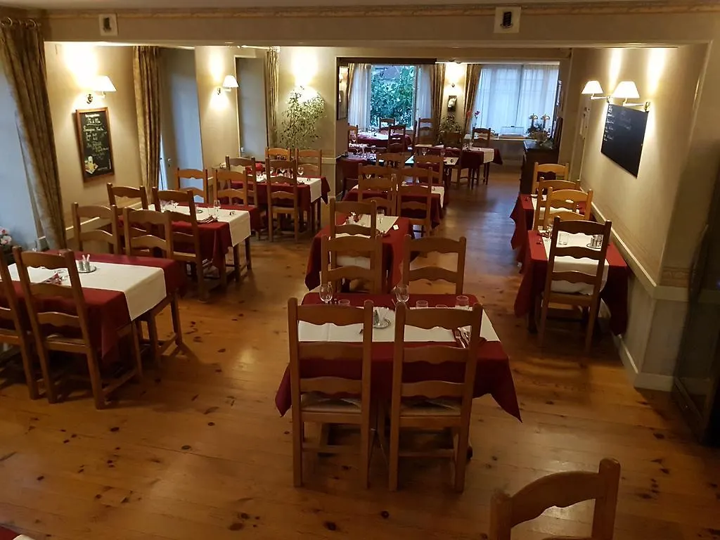 Hotel Terminus Figeac 2*,  France